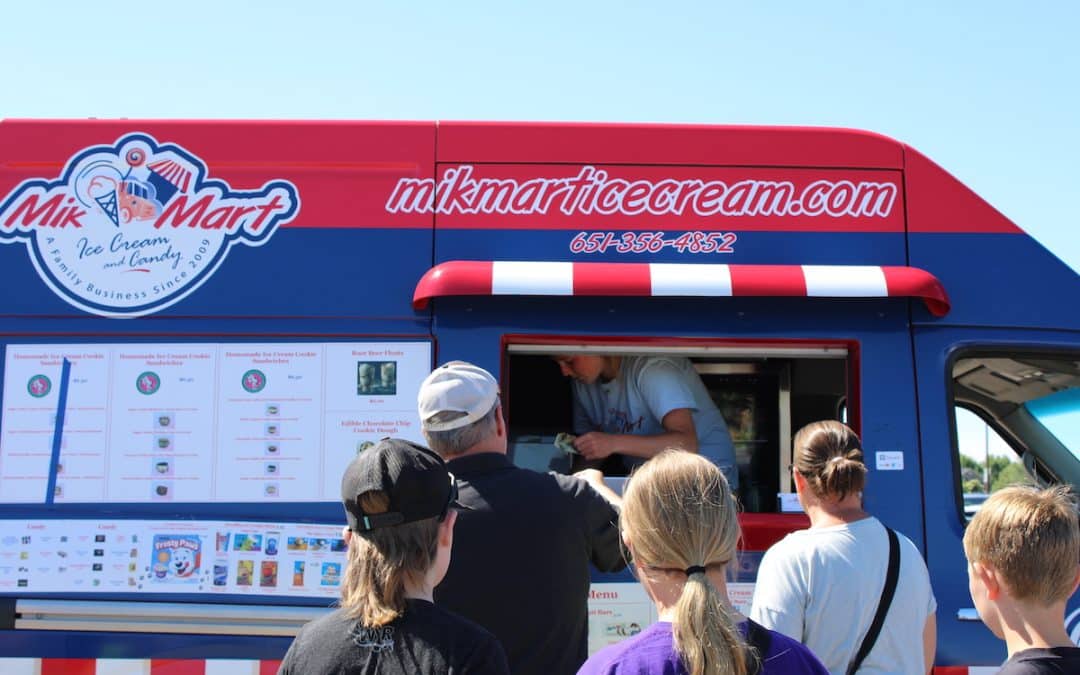 How to Plan the Ultimate Ice Cream Social with a Truck or Cart
